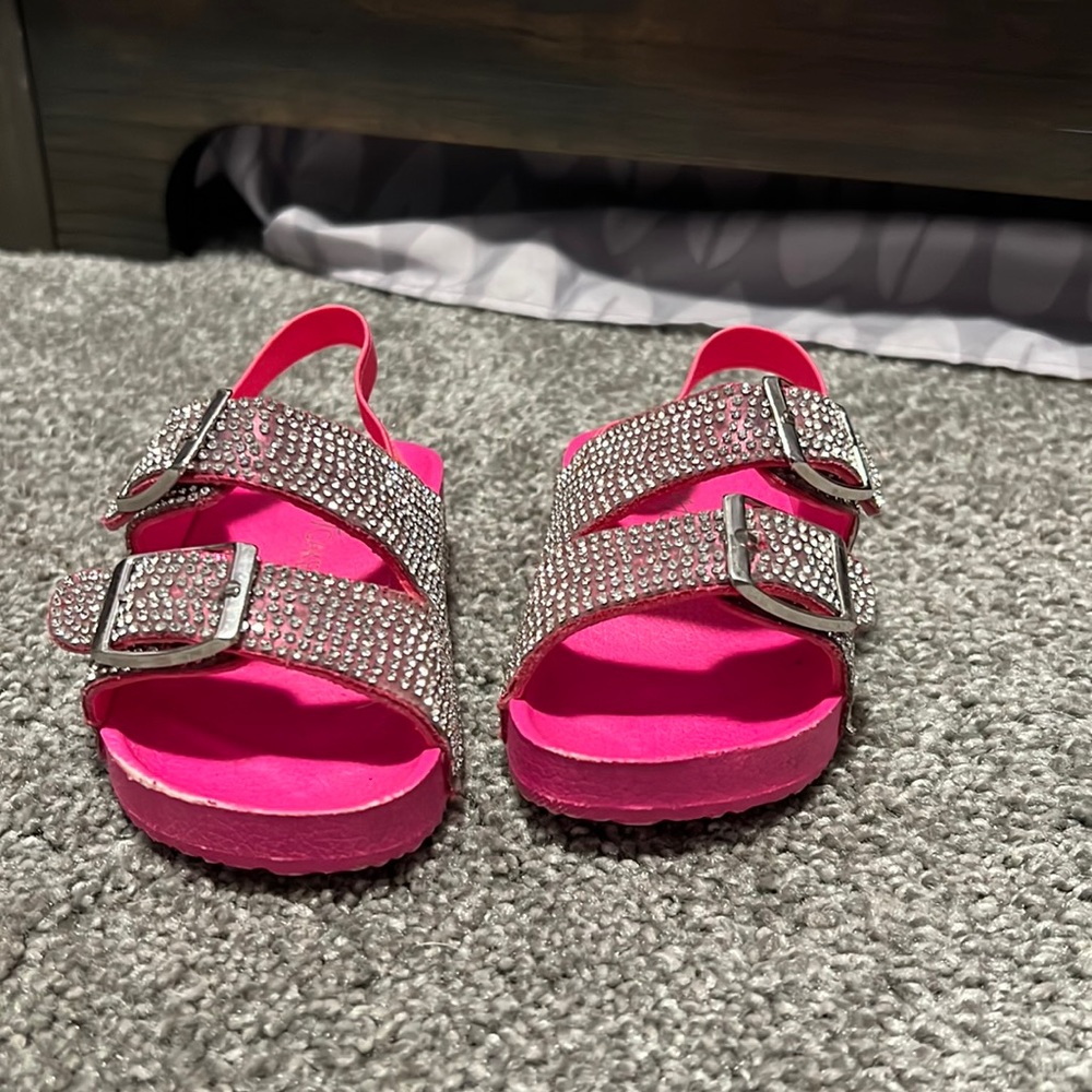 Baby shoes barely used